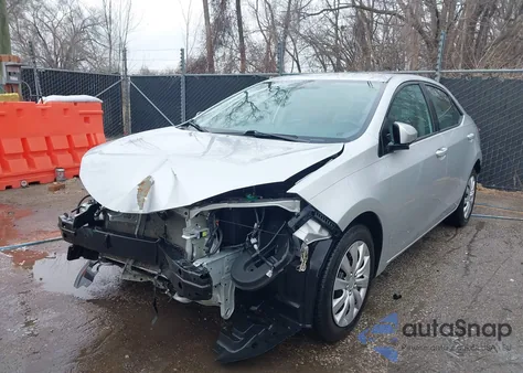 2016 Toyota Corolla Le z USA, uszkodzony, nr VIN 2T1BURHE5GC658415